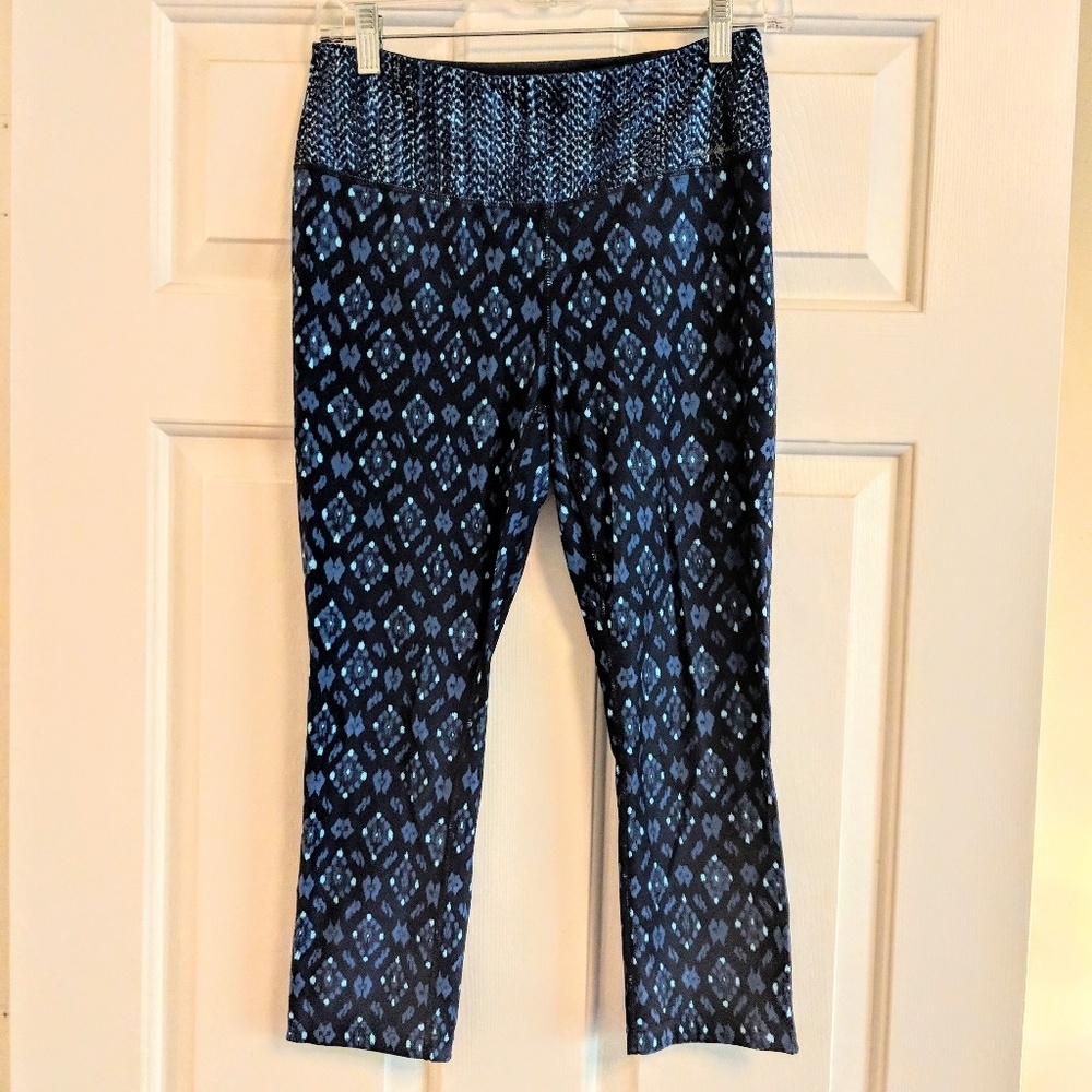 Eddie Bauer Movement Capri Legging